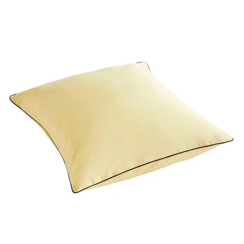 Outline pillowcase in king size, green. Features a sleek design with a modern green hue, perfect for adding a pop of color and comfort to your bedding. Made from high-quality fabric for a soft and stylish finish