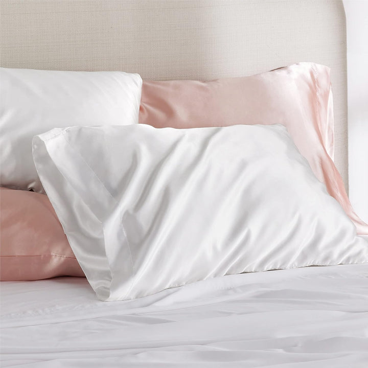 DWR sateen pillowcases, set of 2. Made from smooth and luxurious sateen fabric, these pillowcases offer a soft feel and a subtle sheen. Perfect for enhancing your bedding with a touch of elegance and comfort.