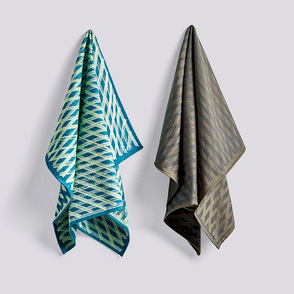 S&B Tea Towels featuring a set of high-quality, absorbent towels with a stylish design. Ideal for kitchen use, these towels offer durability and elegance, perfect for drying dishes and cleaning up spills.